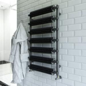 radiatore ad acqua calda / elettrico / in metallo / design originale