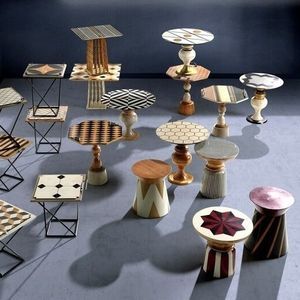 tavolo d'appoggio contemporaneo