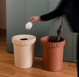 cestino gettacarte in tecnopolimero 1