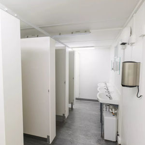 costruzione di container per servizi sanitari