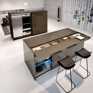cucina moderna / in legno / con isola / a scomparsa