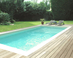 piscina in cassaforma in polimero / interrata / in calcestruzzo / da esterno