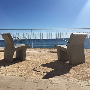 panca per spazi pubblici contemporanea 1