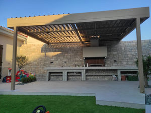 pergola addossata