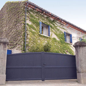 cancello battente 1