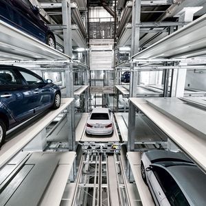 sistema di parcheggio con piattaforma