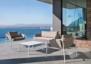 poltrona contemporanea