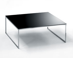 tavolino basso moderno