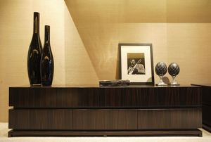 credenza contemporanea
