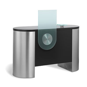 banco reception in laminato