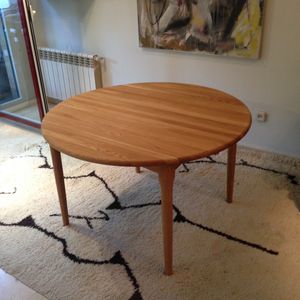 tavolo da pranzo design scandinavo