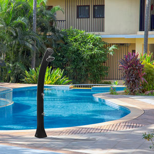 doccia da giardino per piscina