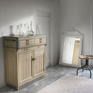 credenza alta
