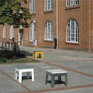 sgabello contemporaneo 1