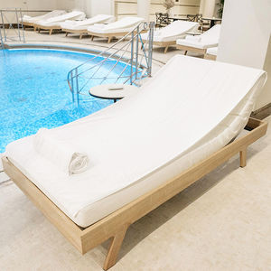 chaise longue contemporanea