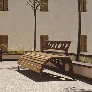 panca da giardino contemporanea