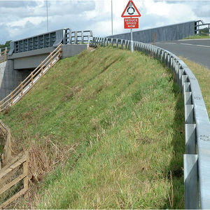 muro di contenimento in pietra naturale