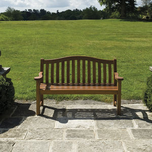 panca da giardino classica