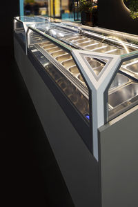vetrina refrigerata espositiva