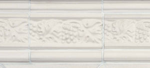 fregio in ceramica