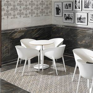 piastrella in ceramica