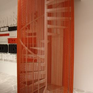 separatore di spazi in metallo