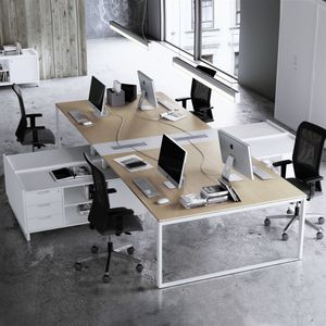tavolo da lavoro contemporaneo