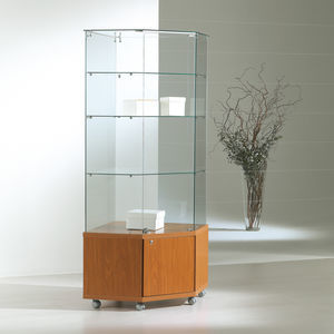 vetrina contemporanea 1