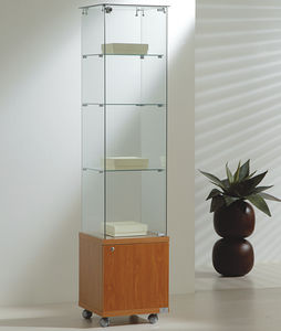 vetrina contemporanea 1