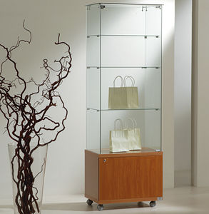 vetrina contemporanea 1