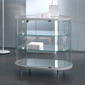 vetrina contemporanea 1