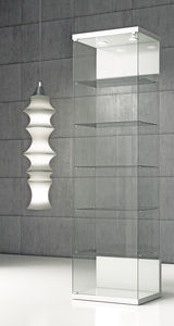 vetrina contemporanea 1