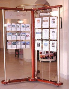 cartello pubblicitario da interno
