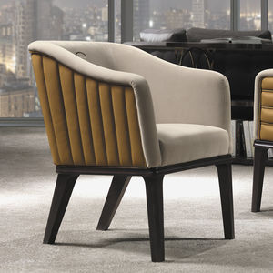 poltrona contemporanea
