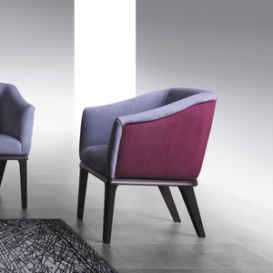 poltrona contemporanea