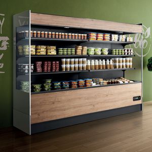 vetrina refrigerata con scaffali