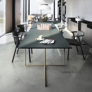 tavolo contemporaneo 1