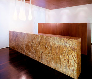 banco reception in pietra / per hotel