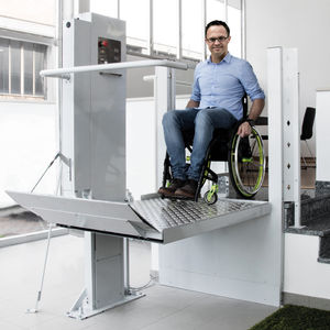piattaforma elevatrice per disabile / per uso domestico / per piscina pubblica / di accesso
