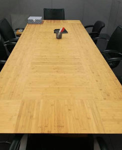 tavolo da riunione contemporaneo
