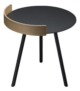 tavolo d'appoggio moderno / in quercia / in legno laccato / con supporto in acciaio