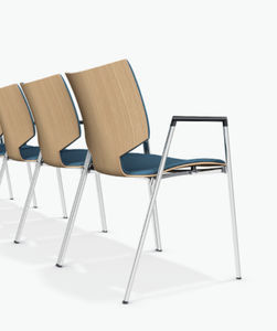 sedia visitatore contemporanea