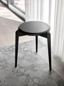 sgabello design scandinavo