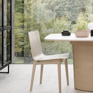 sedia da pranzo contemporanea 1