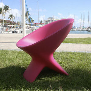 poltrona contemporanea
