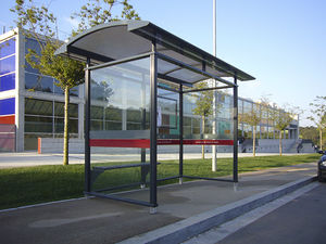 pensilina per fermata d'autobus in vetro
