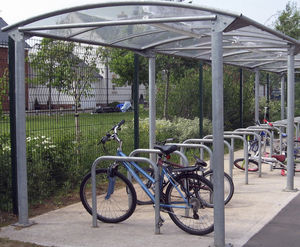 pensilina per biciclette in acciaio