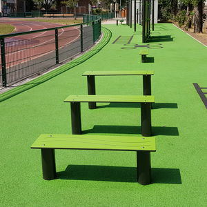 percorso a ostacoli per parco giochi