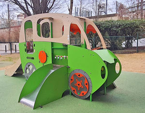 casetta da gioco per parco giochi
