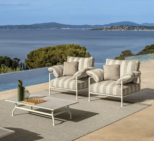 poltrona contemporanea